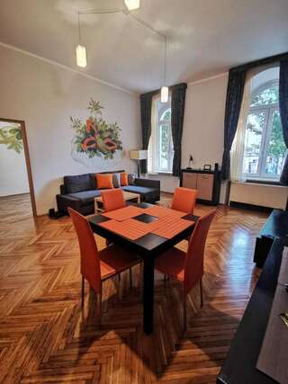 Апартаменты Central Krak Apartments Краков Deluxe Suite - ul. Św. Sebastiana 22-12